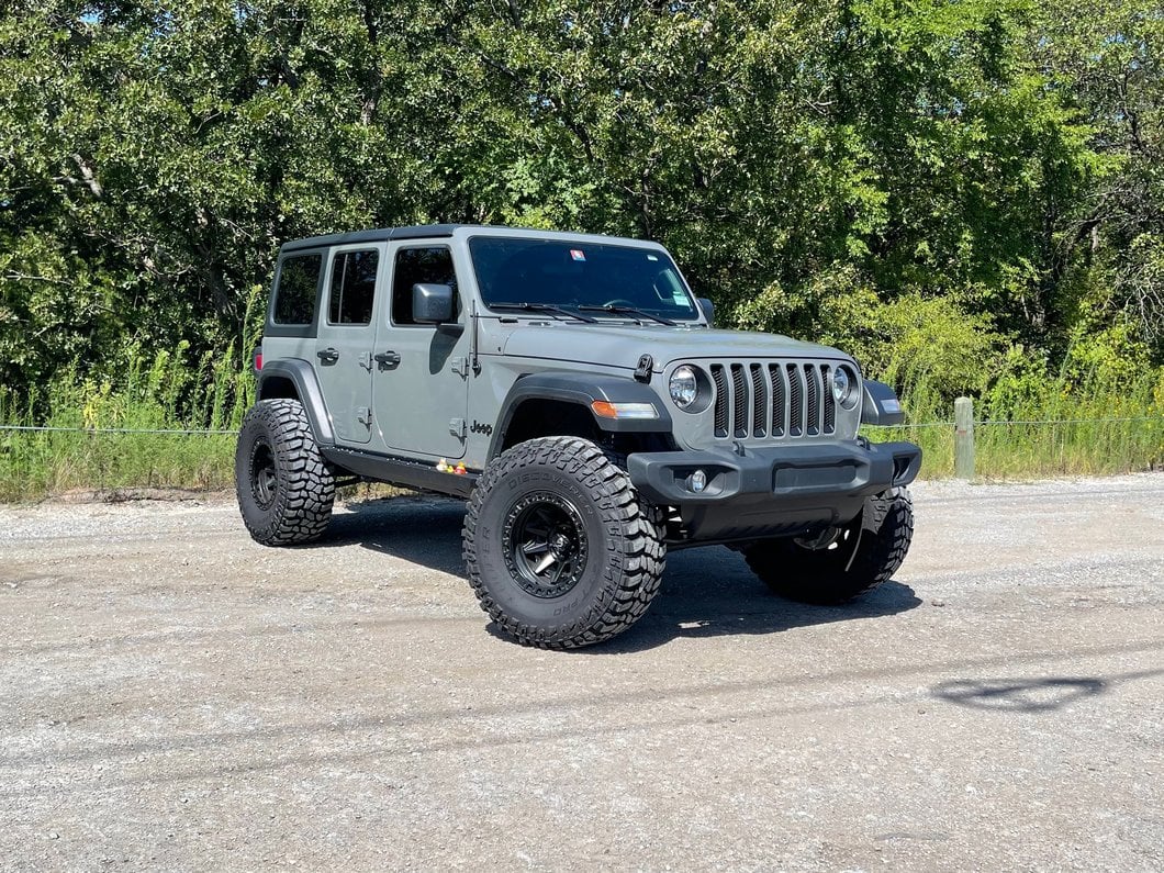 RedRock Headlight Trim and Grille Insert Kit; Matte Black (18-23 Jeep Wrangler JL Sport w/o TrailCam)
