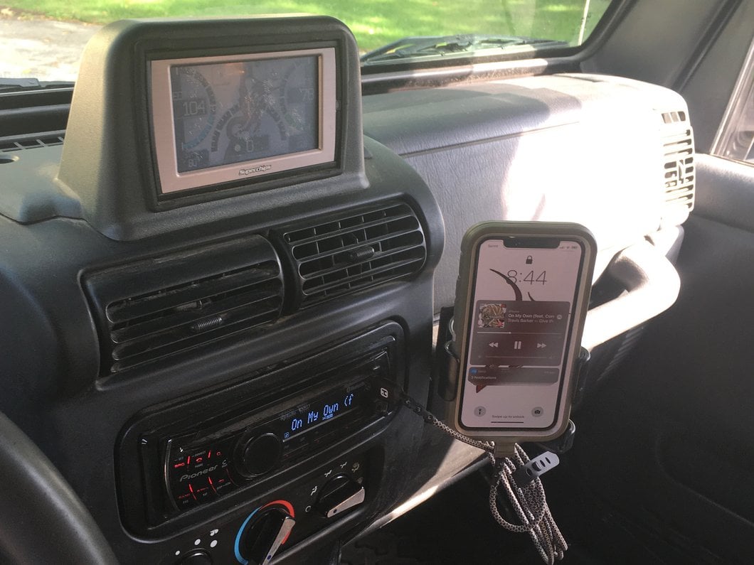RedRock Multi-Function Cup Holder with Phone Mount (97-06 Jeep Wrangler TJ)