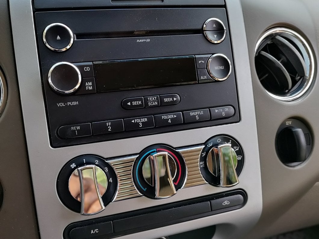 RedRock A/C Knob Covers; Chrome (04-08 F-150)