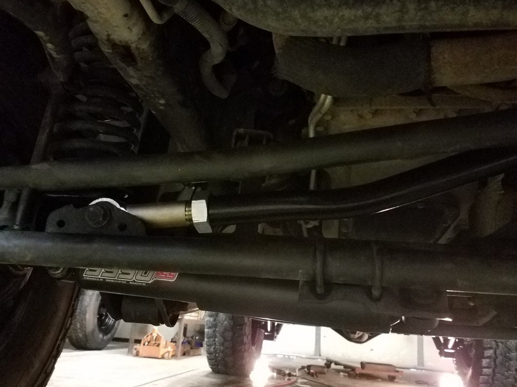 RedRock Adjustable Front Panhard Bar for 0 to 6-Inch Lift (07-18 Jeep Wrangler JK)