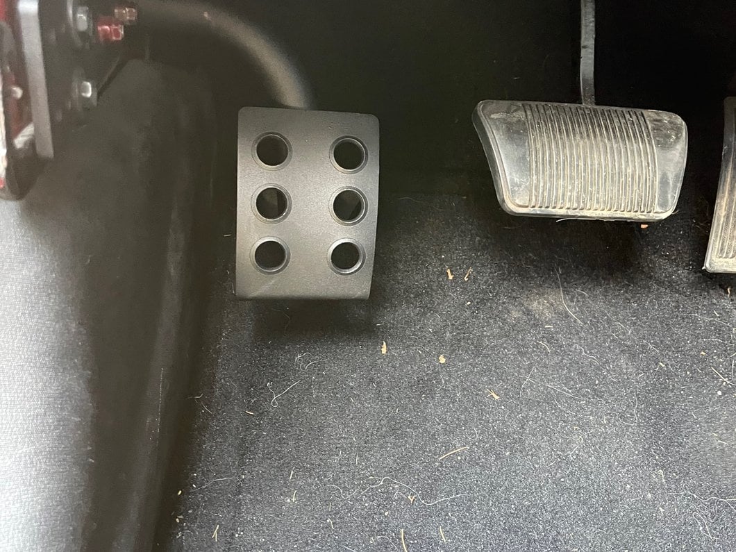 RedRock Steel Dead Pedal (07-18 Jeep Wrangler JK)