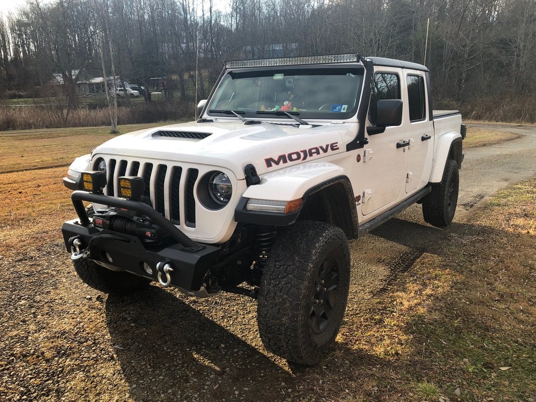 RedRock Attack Stubby Winch Front Bumper (20-25 Jeep Gladiator JT)