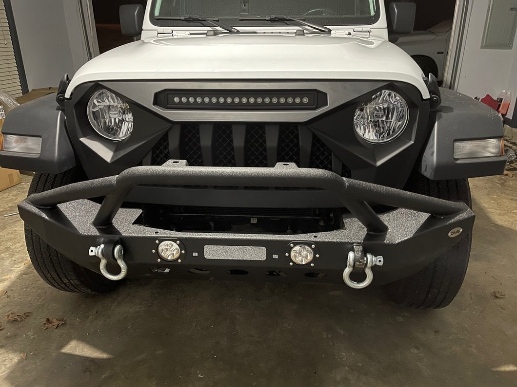 RedRock Diamond Eye Grille with LED Light Bar (18-25 Jeep Wrangler JL w/o TrailCam)
