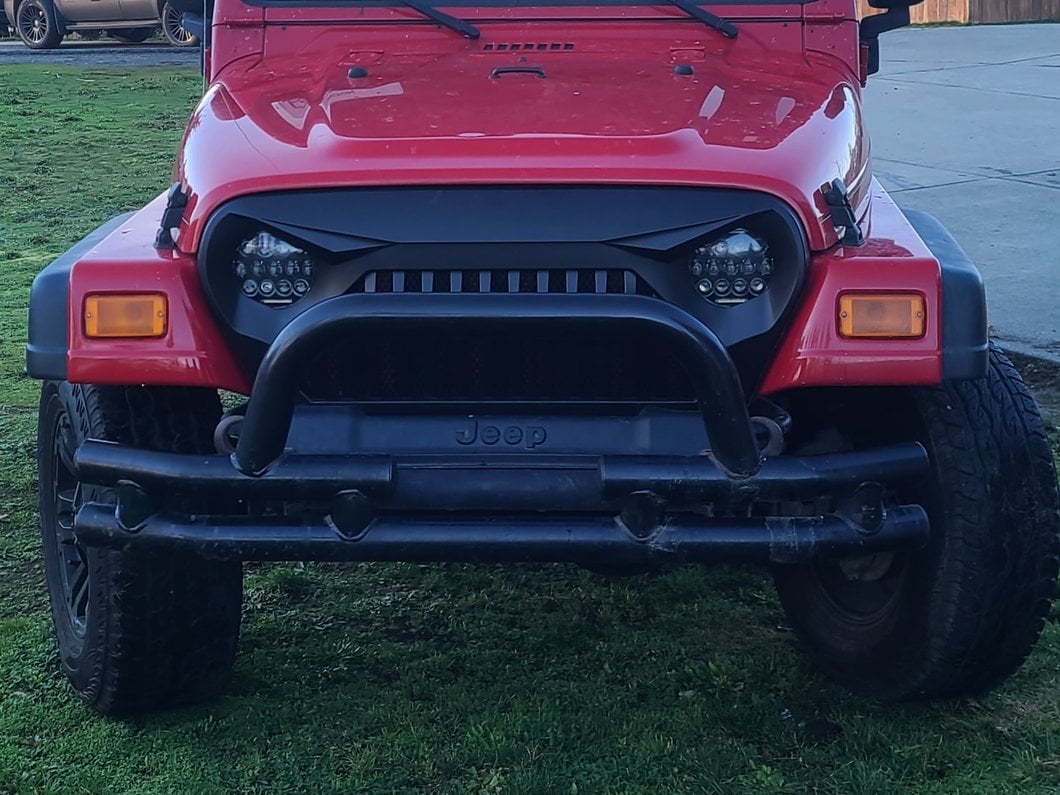 RedRock Gladiator Grille (97-06 Jeep Wrangler TJ)
