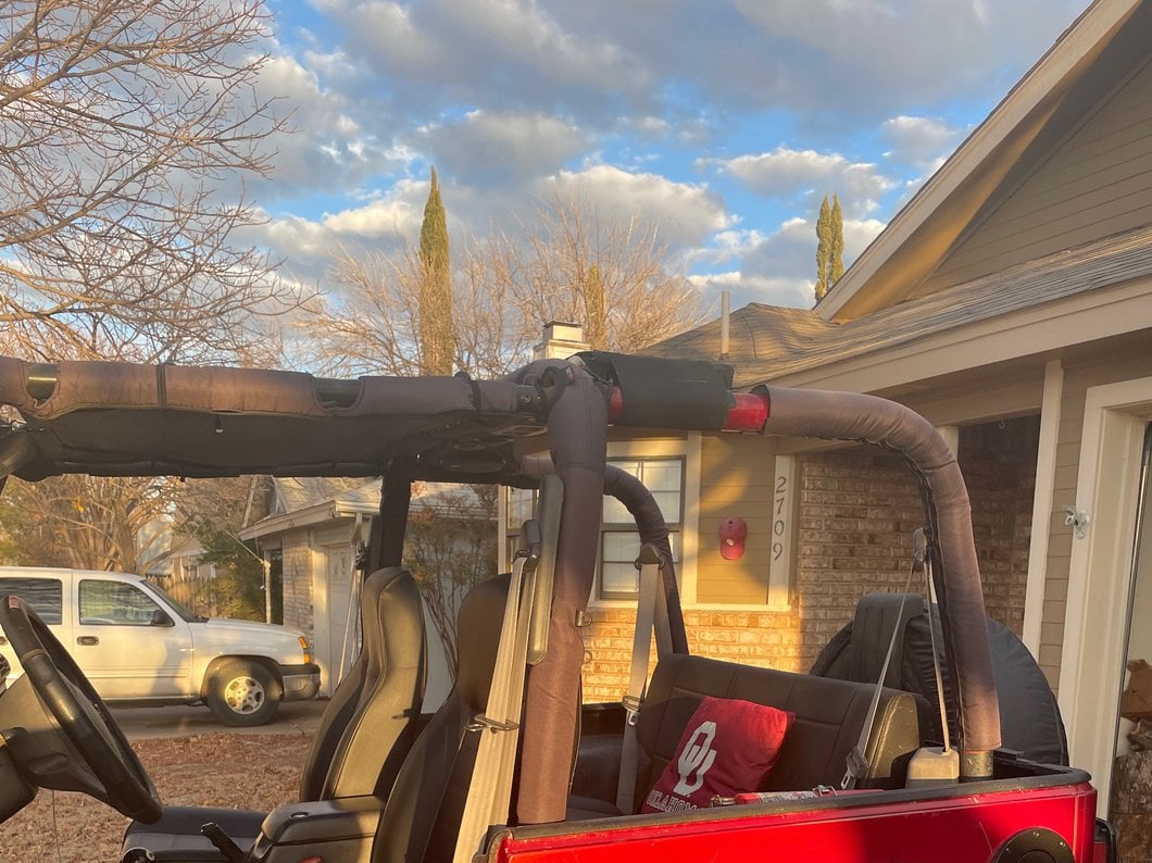 RedRock HalfShade Top (97-02 Jeep Wrangler TJ)
