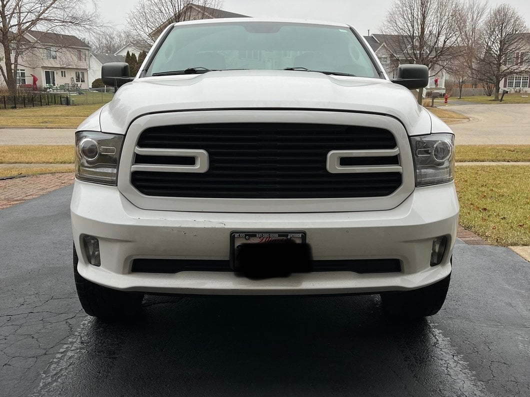 RedRock Boss Upper Replacement Grille with LED DRL; Matte Black (13-18 RAM 1500, Excluding Rebel)