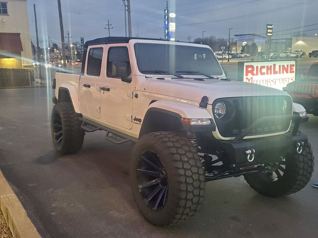 RedRock Tubular Drop Steps (20-25 Jeep Gladiator JT)