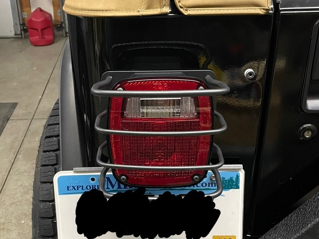 RedRock Euro Tail Light Guards; Black (87-06 Jeep Wrangler YJ & TJ)