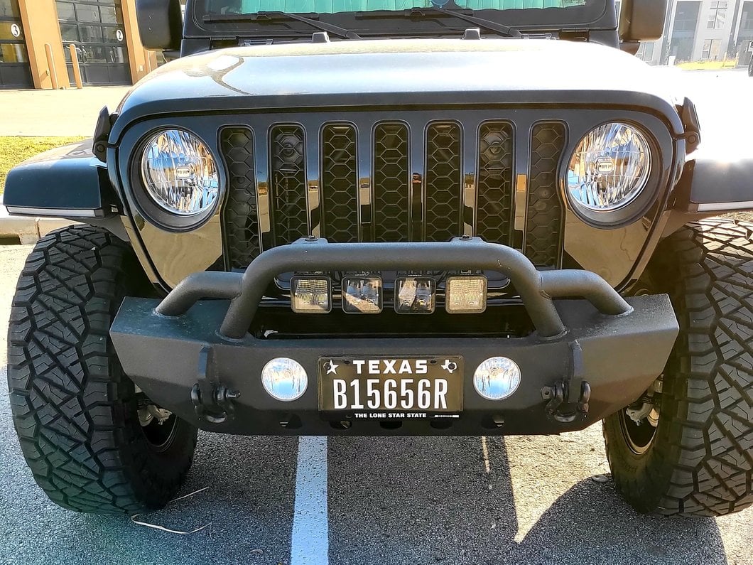 RedRock Crawler Stubby Winch Front Bumper (20-25 Jeep Gladiator JT)