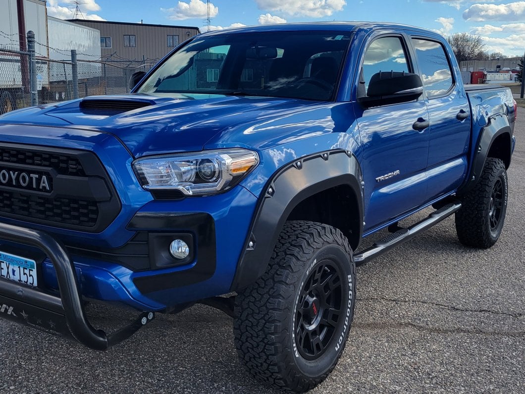 RedRock 3-Inch Side Step Bars; Black (05-23 Tacoma Double Cab)