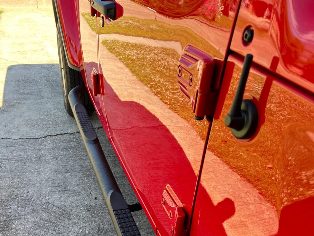 RedRock 3-Inch Round Side Step Bars; Textured Black (20-25 Jeep Gladiator JT)