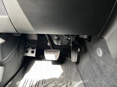 RedRock Foot Rest Kick Panel (18-23 Jeep Wrangler JL)