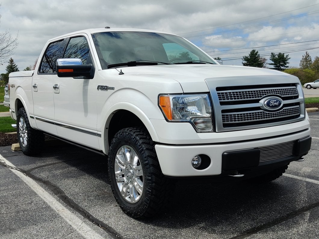 RedRock Lower Bumper Grille Insert; Polished (09-14 F-150, Excluding Raptor, Harley Davidson & 2011 Limited)
