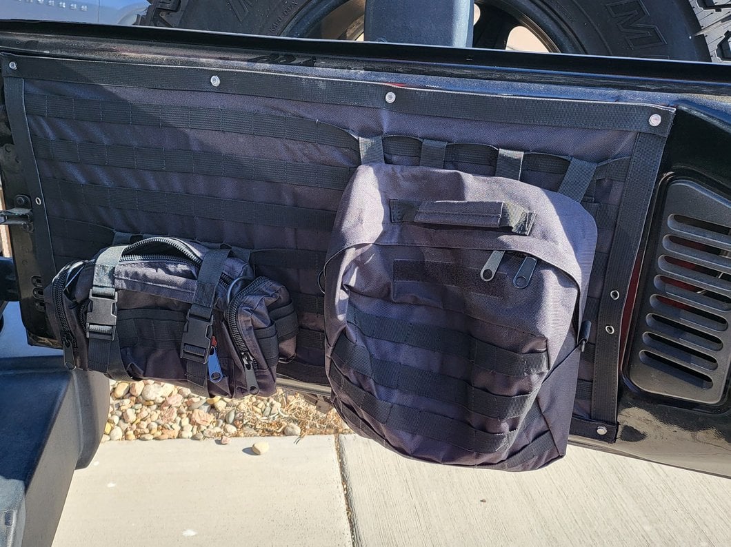 RedRock Tailgate Storage Bag (07-18 Jeep Wrangler JK)