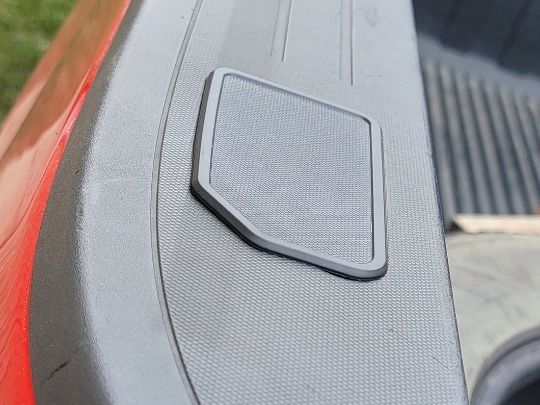 RedRock Stake Pocket Covers (14-18 Sierra 1500)