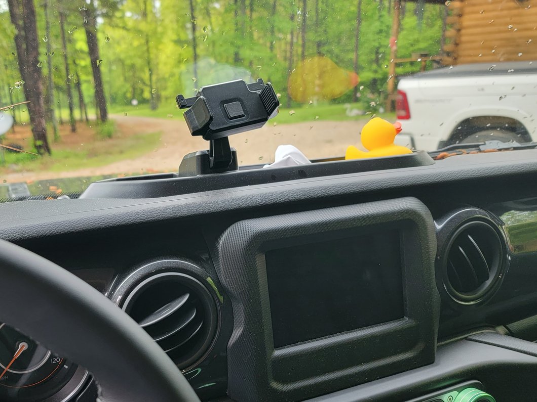 RedRock Dash Mounted Phone Holder with Storage Compartment (20-23 Jeep Gladiator JT)