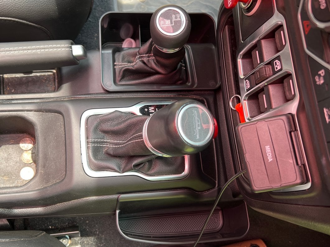 RedRock Center Console Storage Organizer (20-25 Jeep Gladiator JT)