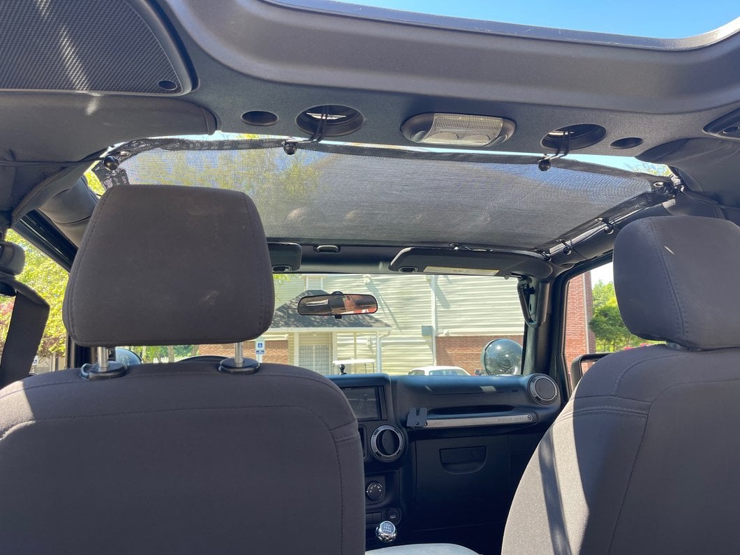 RedRock Mesh Sun Shade; Front; Black (07-18 Jeep Wrangler JK)