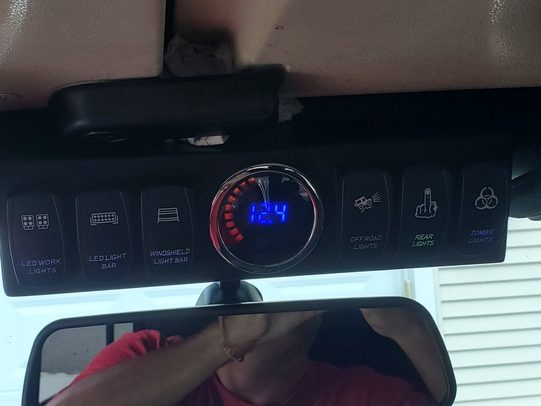 RedRock 6-Switch Control Box with Harness and Digital Voltmeter (07-18 Jeep Wrangler JK)