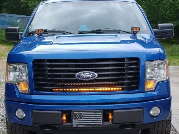 RedRock Front Bumper 30-Inch LED Light Bar Mount (09-14 F-150)