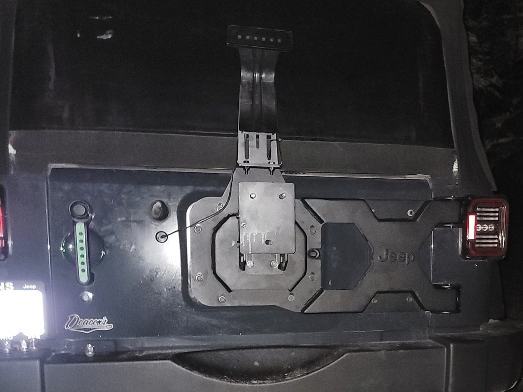 Jeep Licensed by RedRock HD Tire Carrier with Mount and Jeep Logo (07-18 Jeep Wrangler JK)