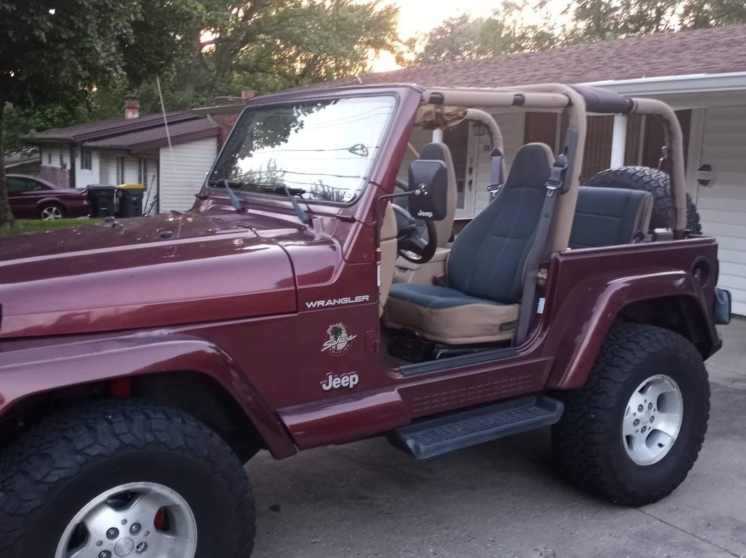 Jeep Licensed by RedRock Rectangular Adventure Mirrors with Printed Jeep Logo; Textured Black (76-25 Jeep CJ7, Wrangler YJ, TJ, JK & JL)