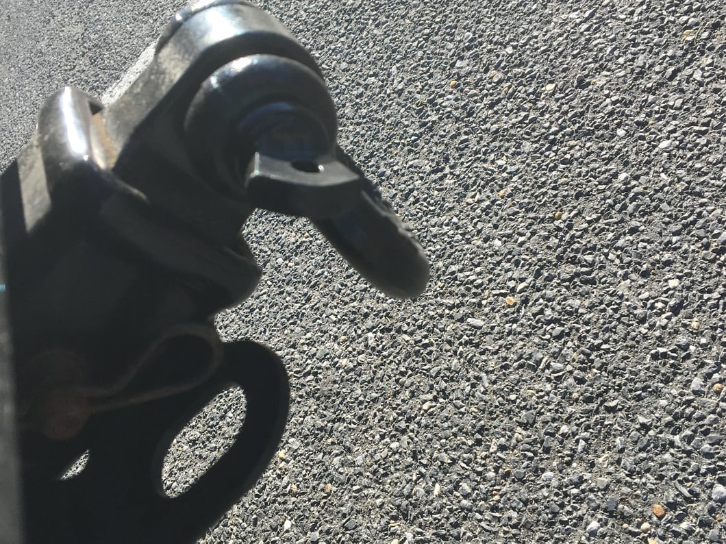 RedRock 2-Inch Receiver Hitch D-Ring Shackle Assembly (Universal; Some Adaptation May Be Required)