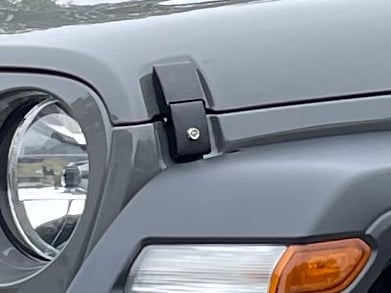 RedRock Locking Hood Catch Kit (18-25 Jeep Wrangler JL)