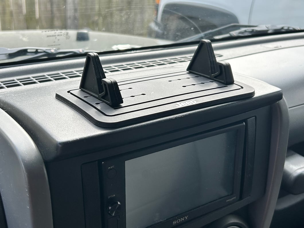 Jeep Licensed by RedRock Anti-Slip Dashboard Phone Holder (07-18 Jeep Wrangler JK)