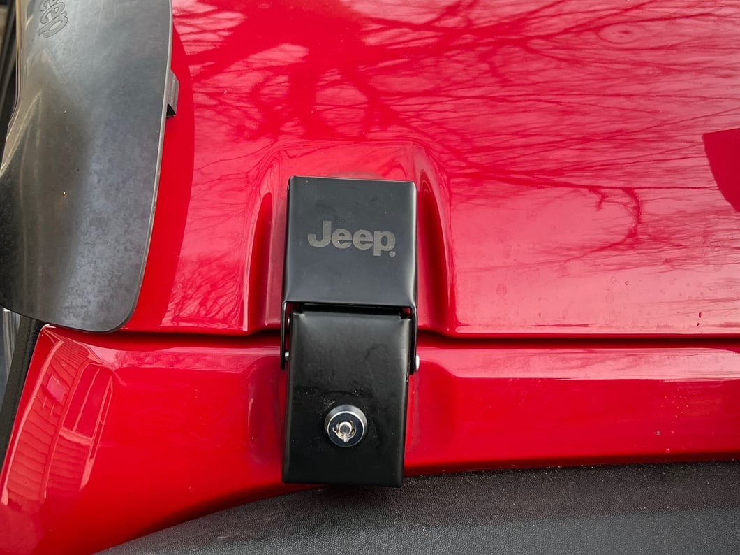 Jeep Licensed by RedRock Hood Lock Kit with Jeep Logo (07-18 Jeep Wrangler JK)