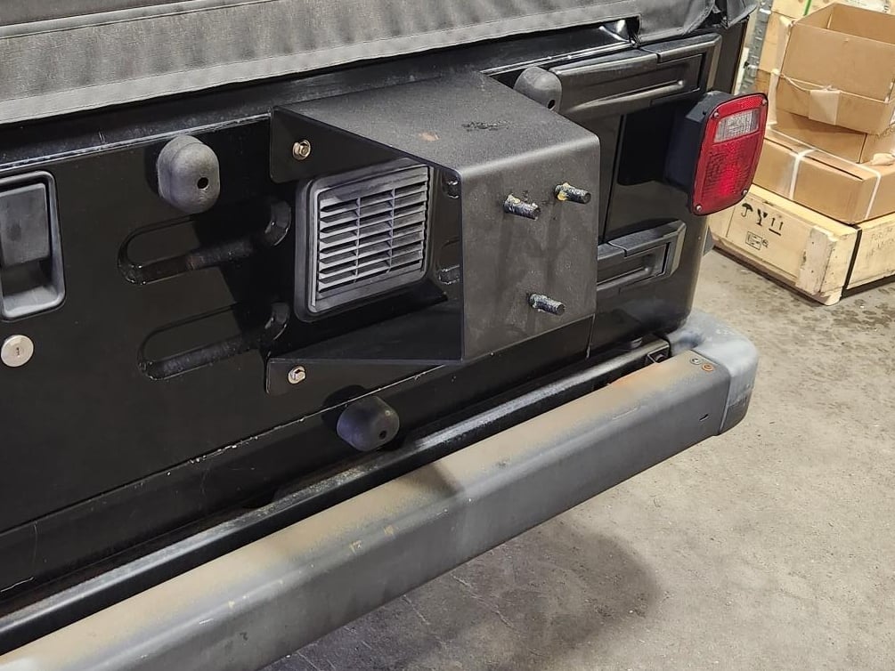 RedRock HD Tire Carrier (87-06 Jeep Wrangler YJ & TJ)