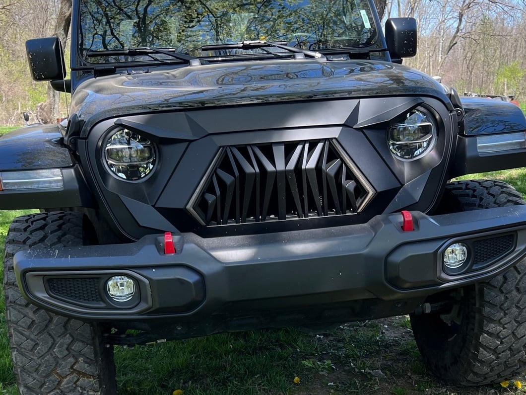 RedRock V2 Goliath Grille with LED DRL (20-25 Jeep Gladiator JT w/o TrailCam)