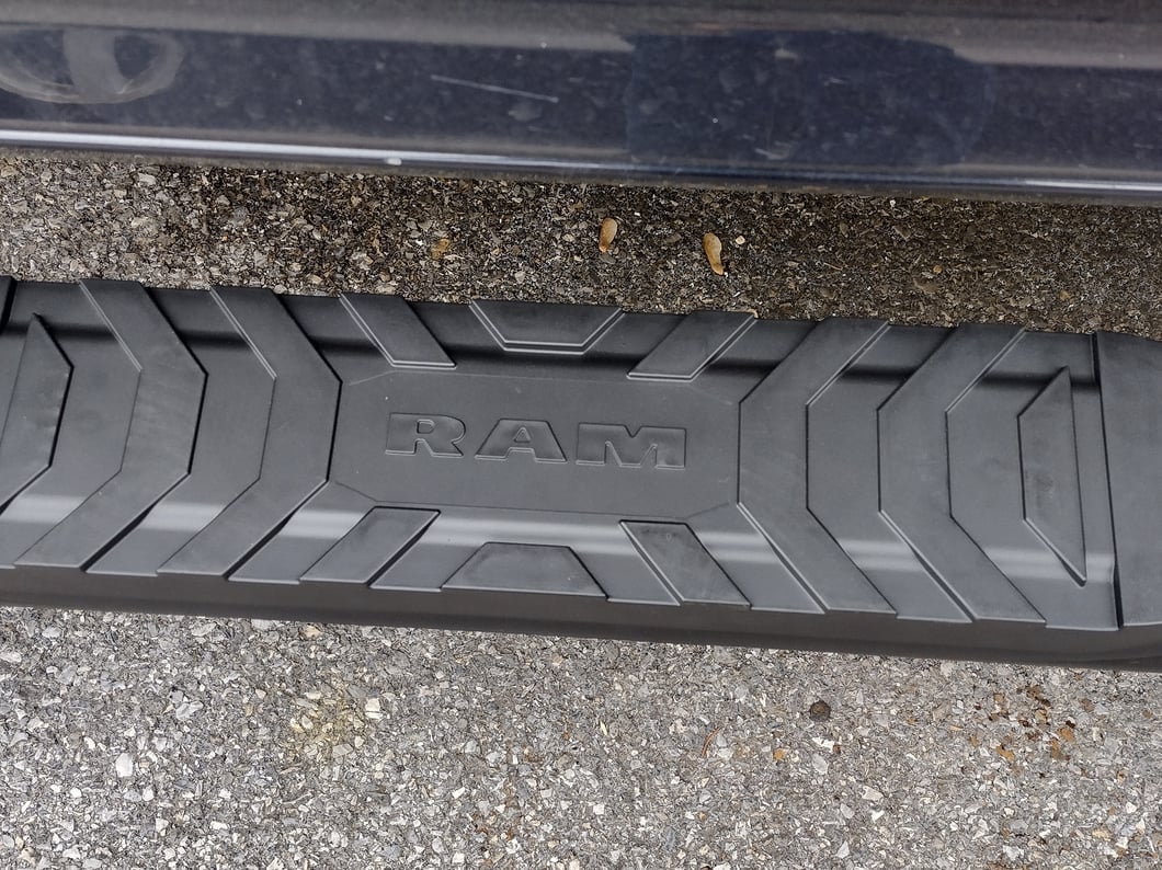 RAM Licensed by RedRock 5-Inch Oval Bent End Side Step Bars with Ram Logo; Textured Black (09-18 RAM 1500 Crew Cab)