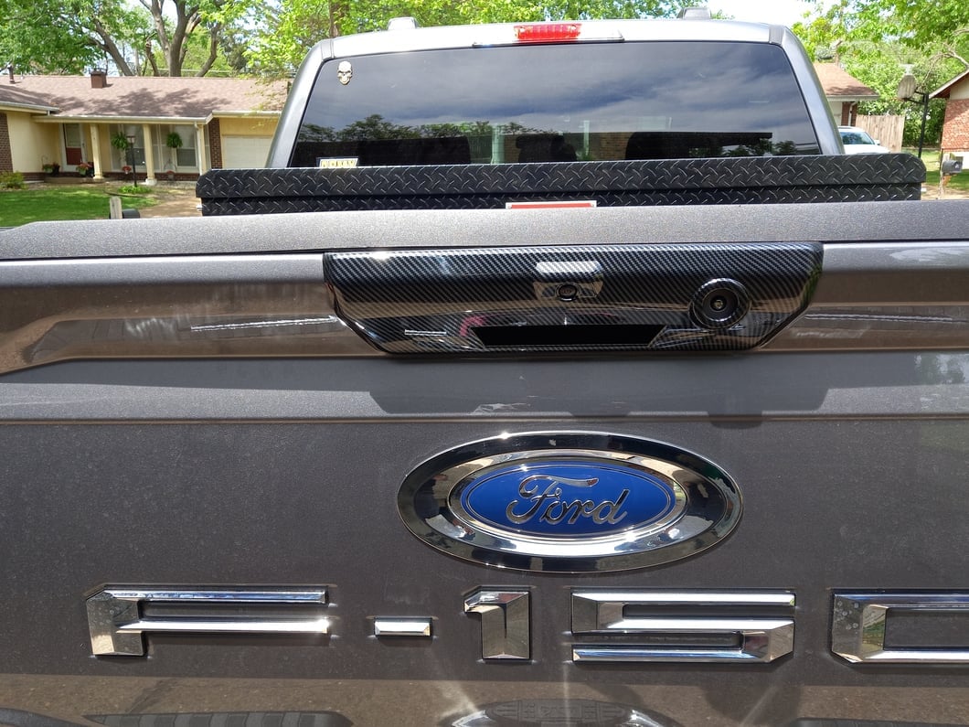 RedRock Tailgate Handle Cover; Carbon Fiber (21-25 F-150 w/ Power Fold-Down Tailgate)