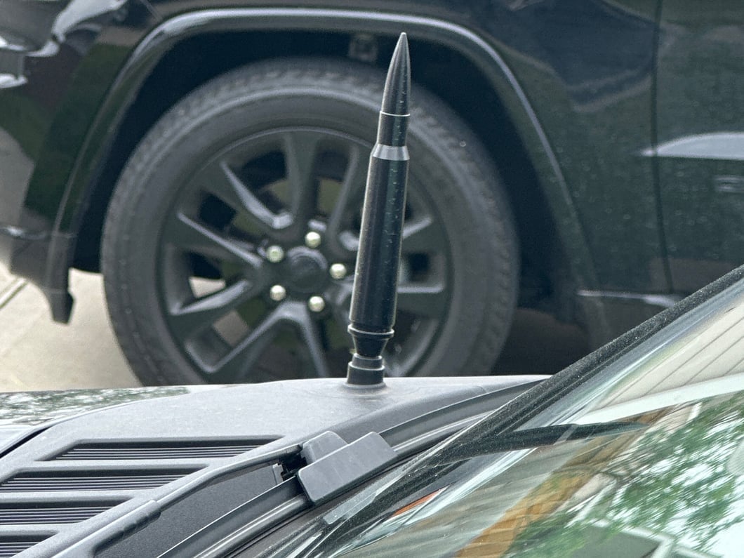 RedRock Billet Aluminum Bullet Style Antenna (21-25 F-150)