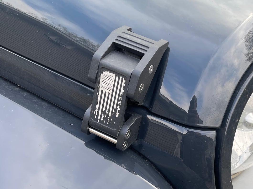 RedRock V2 Old Glory Billet Hood Catch Kit (07-18 Jeep Wrangler JK)