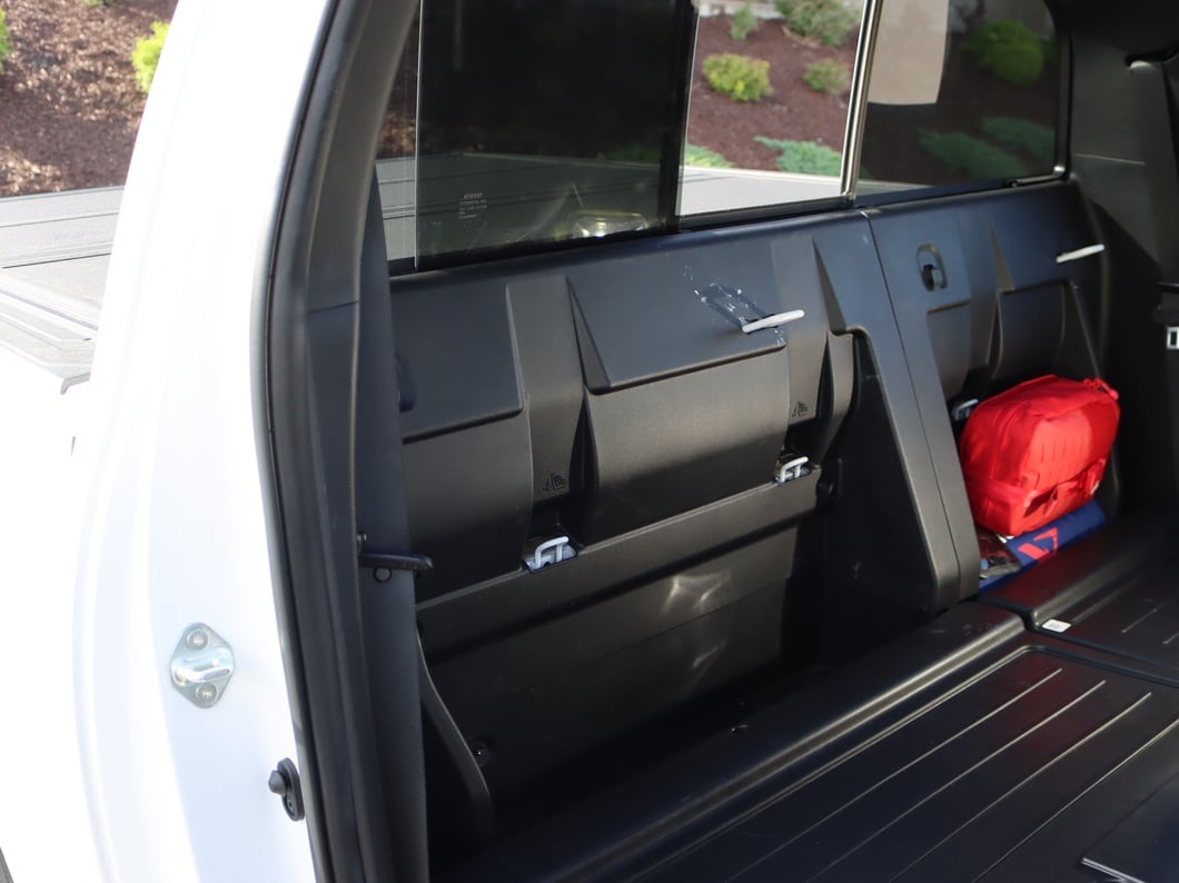 RedRock Under Seat Lock Box; Large (16-23 Tacoma)