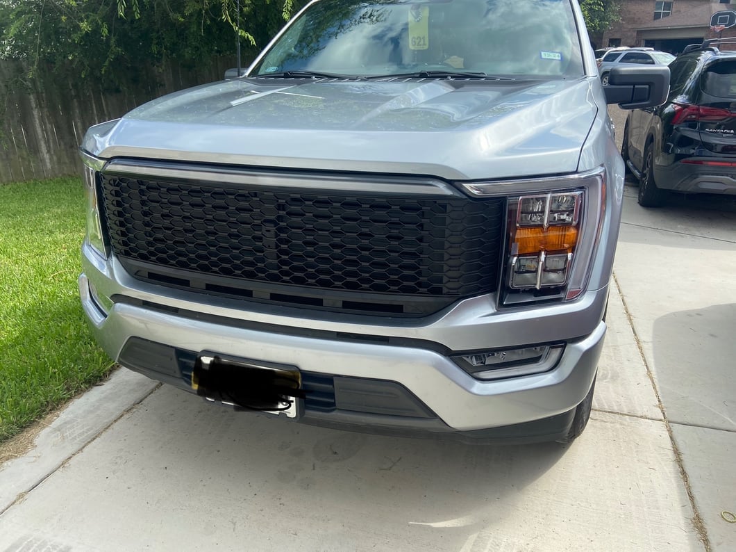 RedRock Upper Replacement Grille with DRL (21-23 F-150, Excluding Raptor & Tremor)