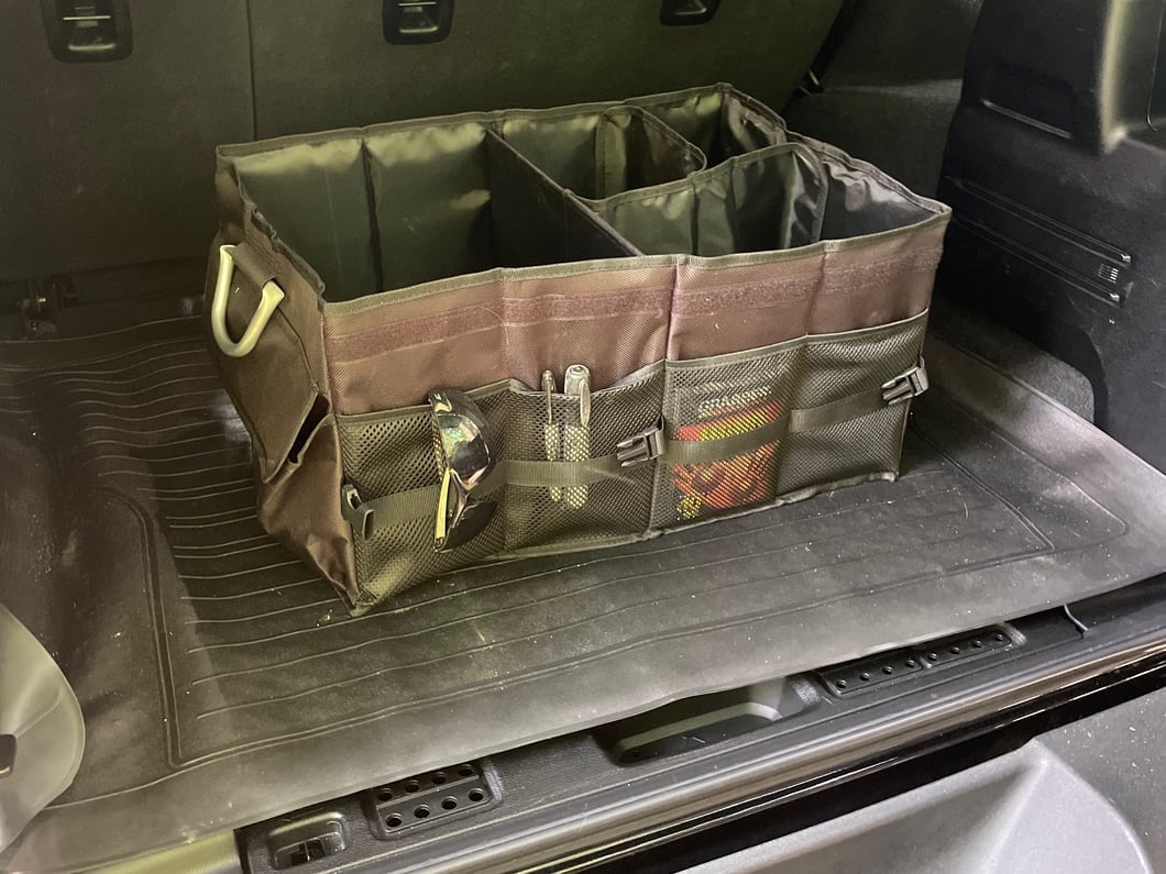 Jeep Licensed by RedRock Portable Cargo Tote with Jeep Logo (07-18 Jeep Wrangler JK)