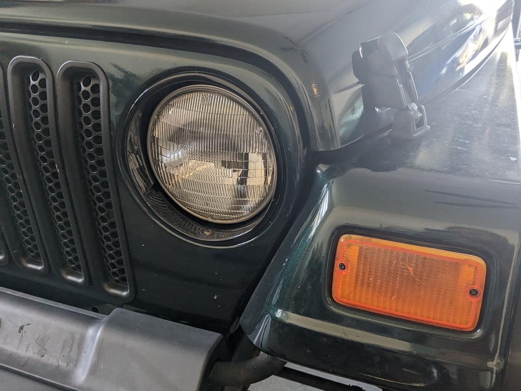 RedRock Headlight Bezels; Gloss Black (97-06 Jeep Wrangler TJ)