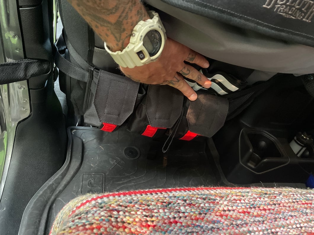 RedRock Grab Handle Storage Bag; Tri Pocket (20-25 Jeep Gladiator JT)