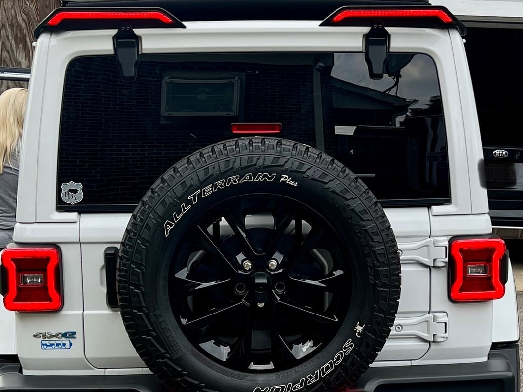 RedRock Roof Mounted Spoiler with LED Brake and Reverse Lighting (18-25 Jeep Wrangler JL)