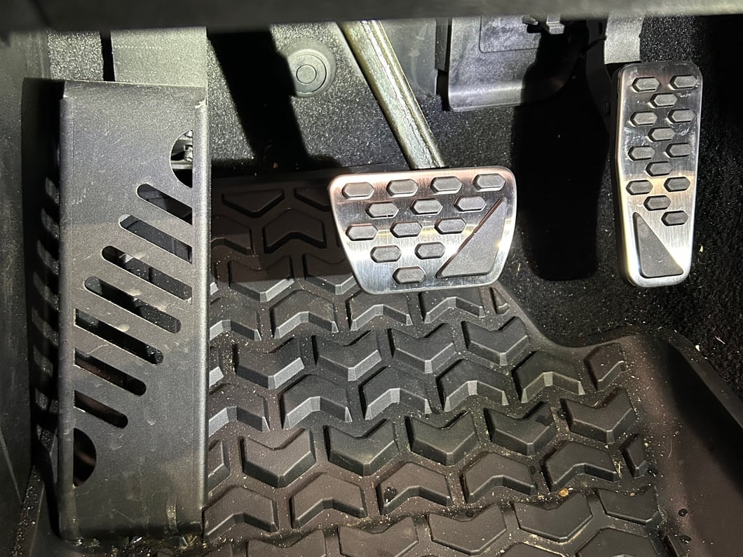 RedRock Billet Aluminum Pedal Covers (18-25 Jeep Wrangler JL w/ Automatic Transmission)
