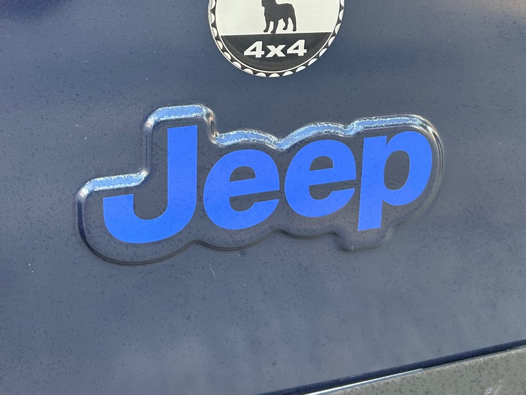 Jeep Licensed by RedRock Side Logo; Blue (97-06 Jeep Wrangler TJ)