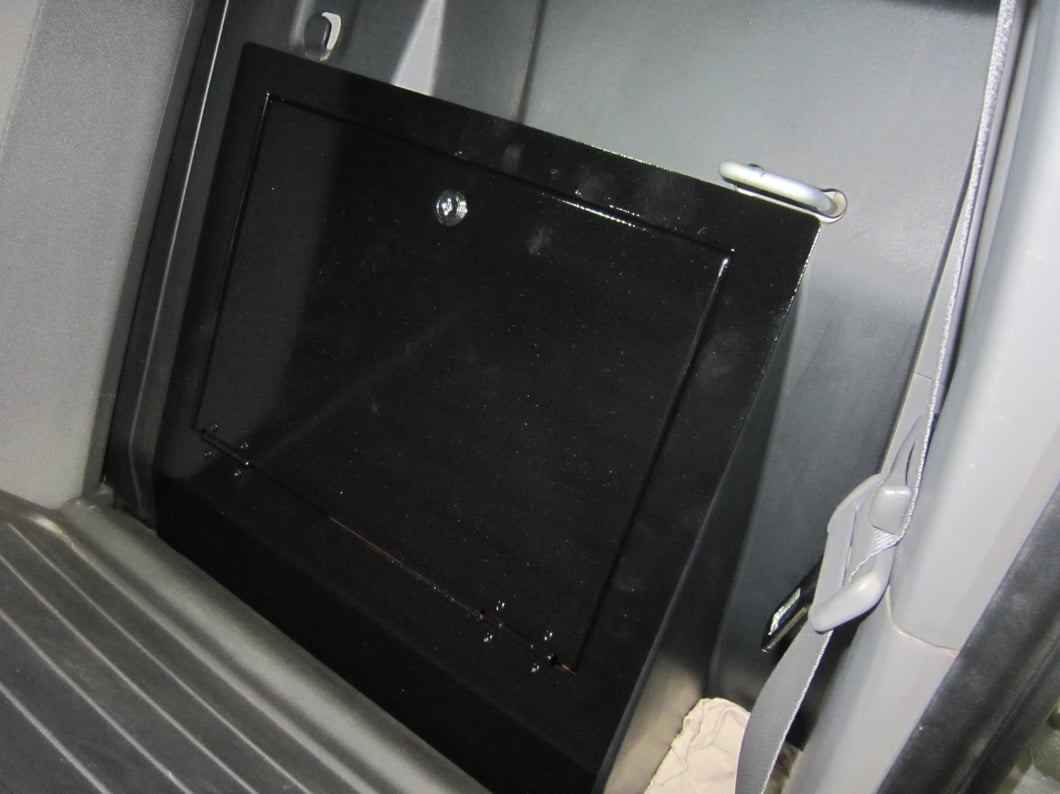 RedRock Under Seat Lock Box (05-15 Tacoma Double Cab)