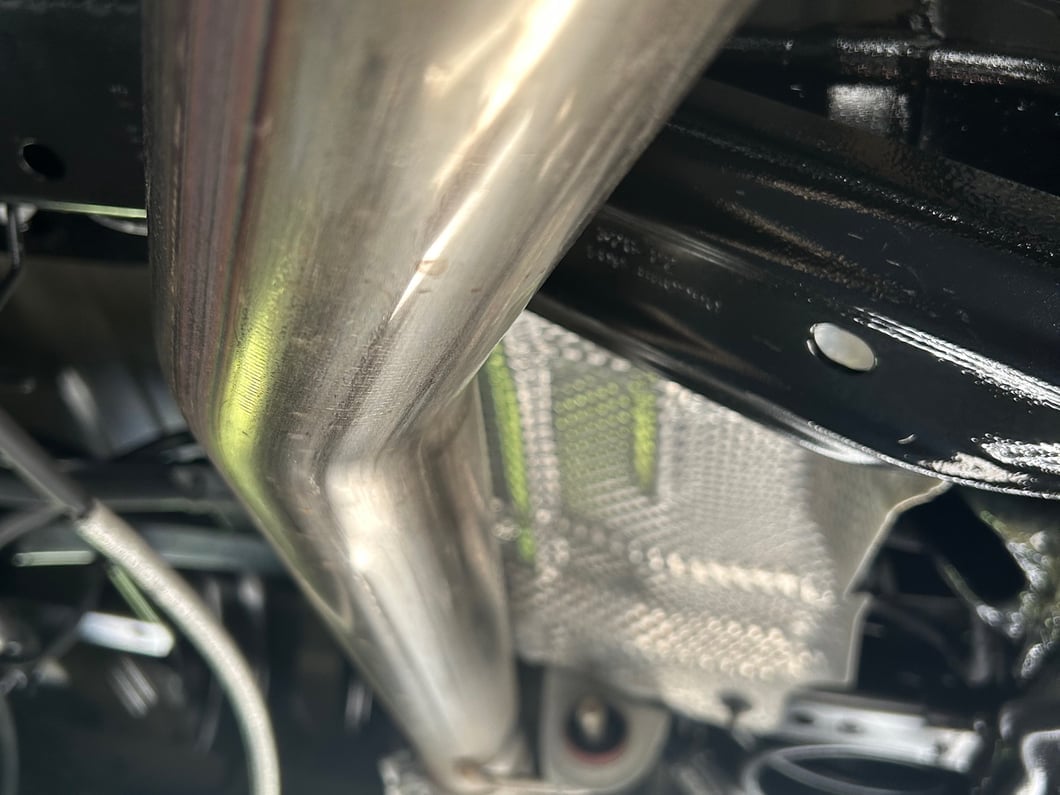 RedRock Single Exhaust System with Polished Tip; Side Exit (20-25 3.6L Jeep Gladiator JT)
