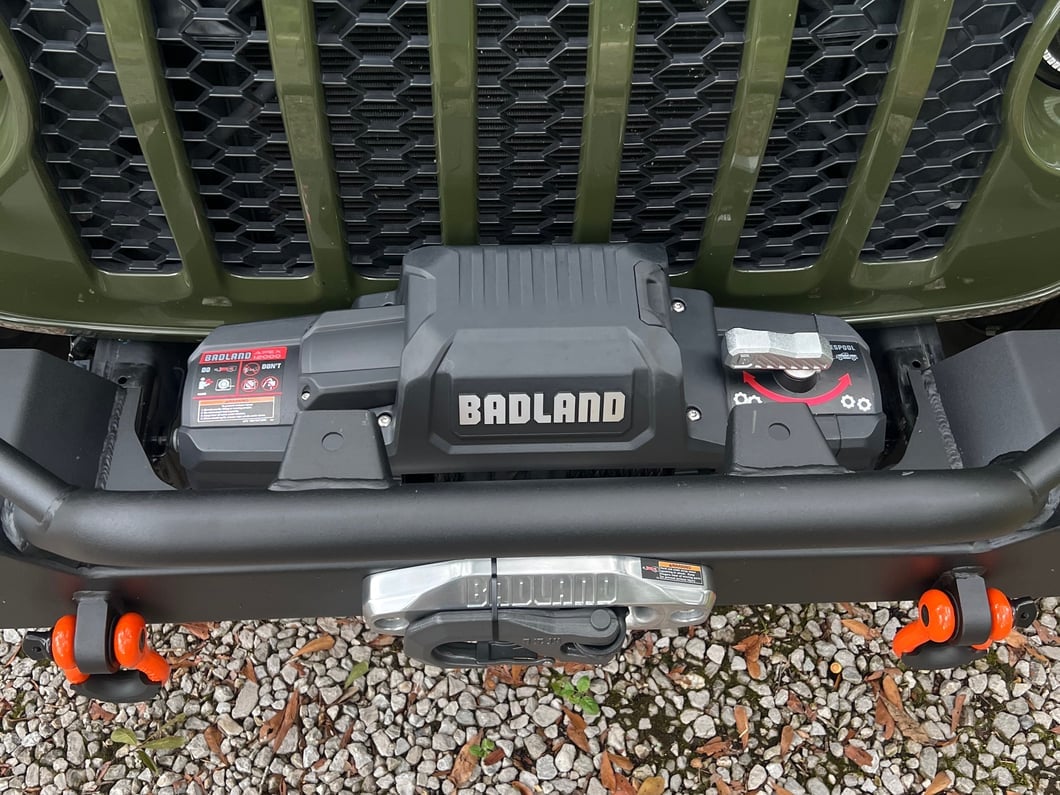 Jeep Licensed by RedRock Adventure HD Front Bumper with Jeep Logo (20-25 Jeep Gladiator JT)