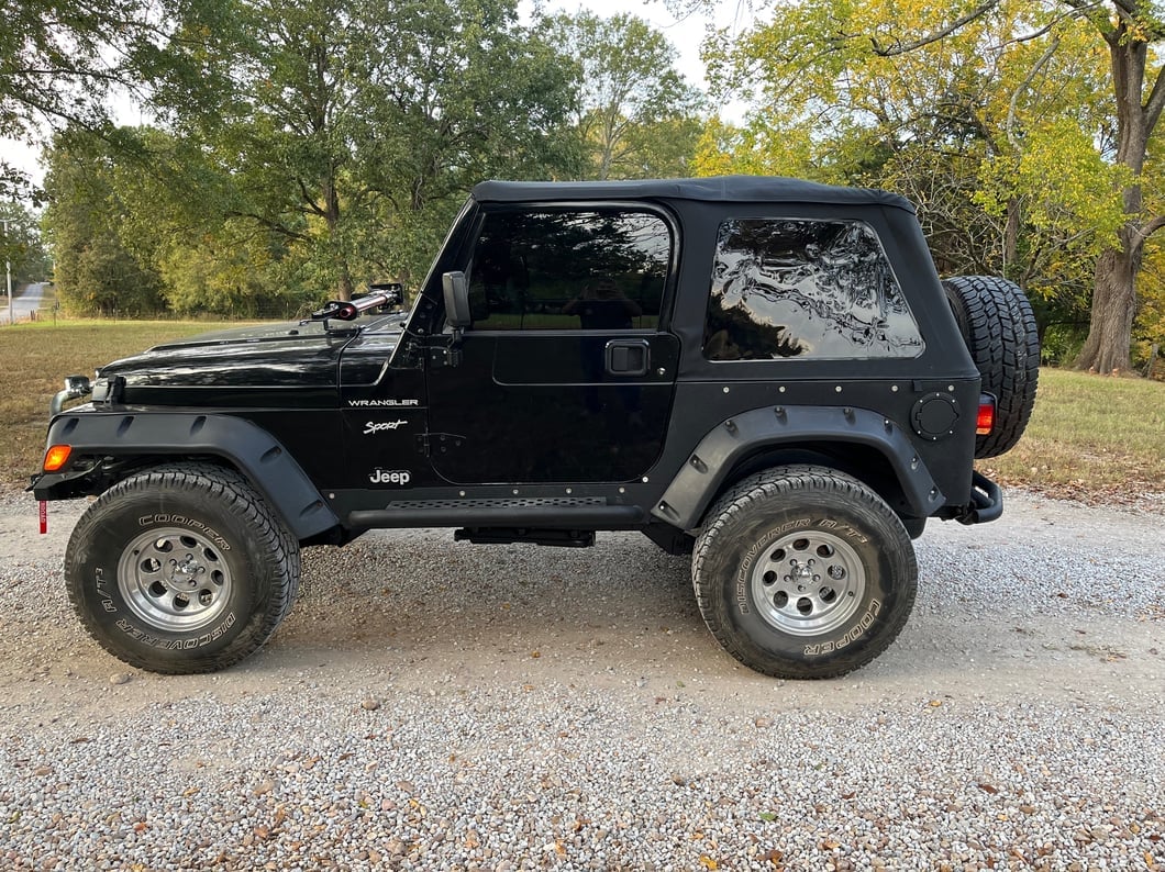 RedRock Fuel Door; Textured Black (97-06 Jeep Wrangler TJ)