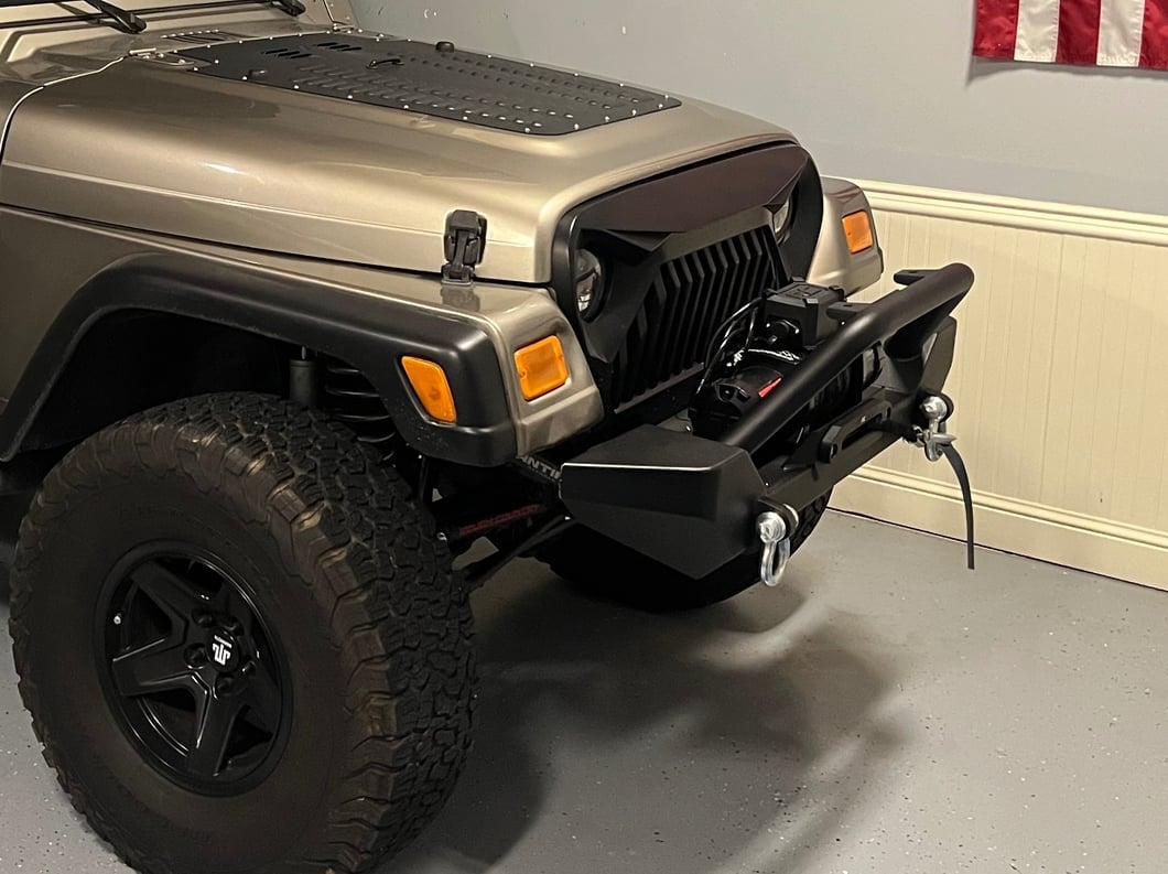 Jeep Licensed by RedRock Adventure HD Bumper with Jeep Logo (87-06 Jeep Wrangler YJ & TJ)