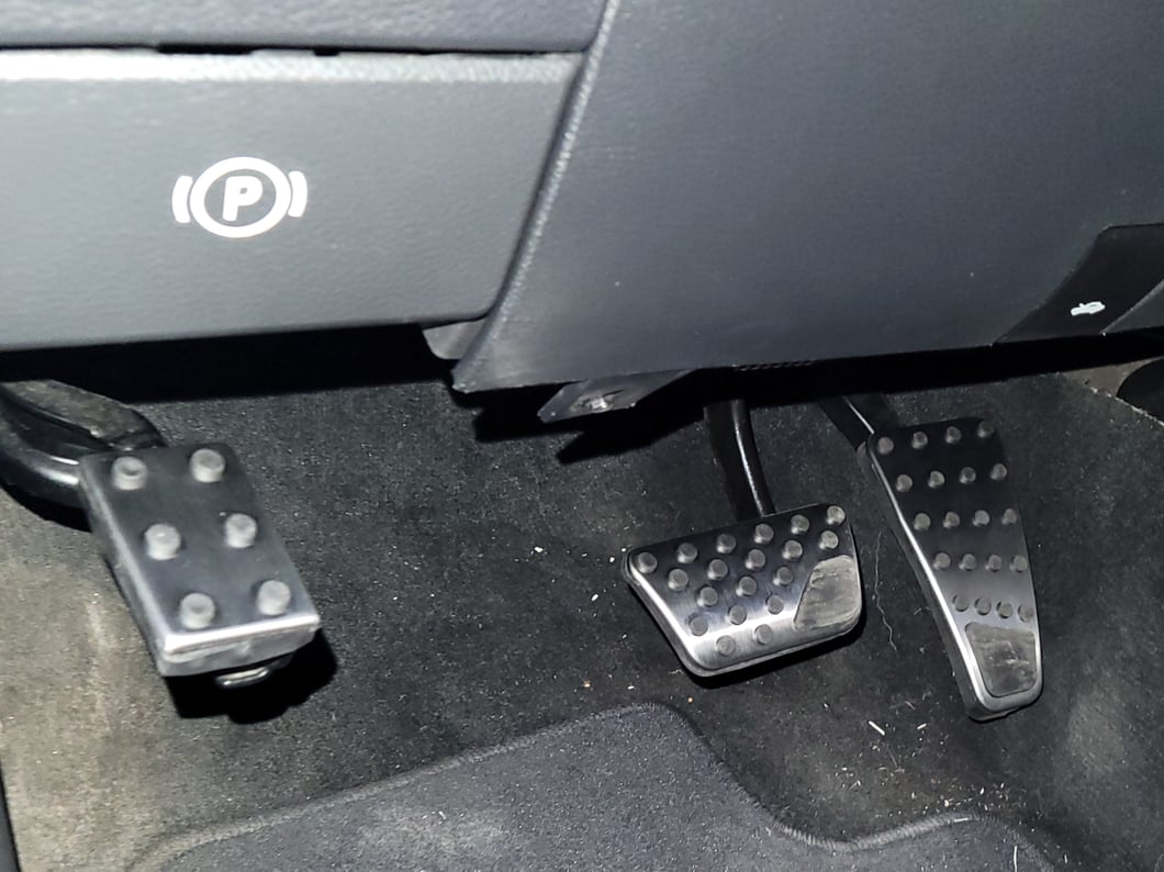 RedRock Billet Pedal Set (09-18 RAM 1500)
